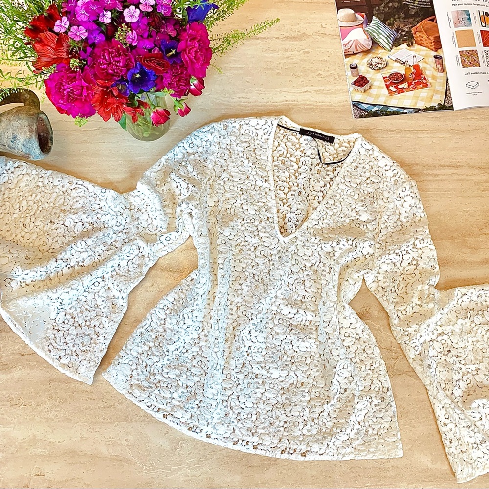 White bell sleeve Zara blouse